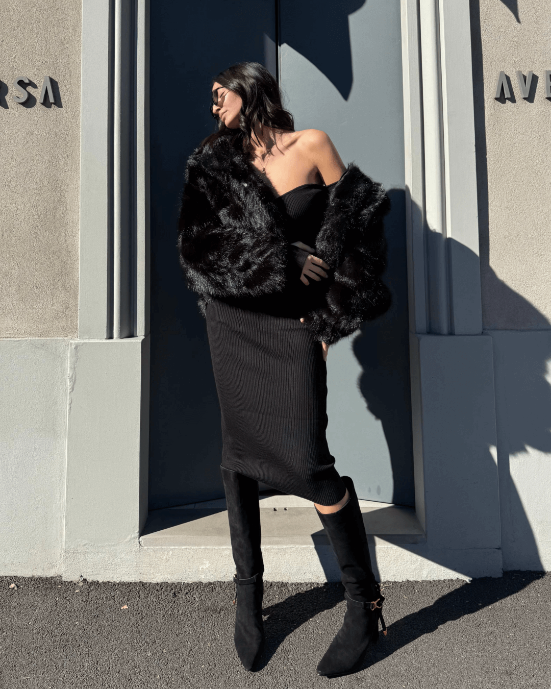 LM - Ecopelliccia Miriam nero con cappuccio