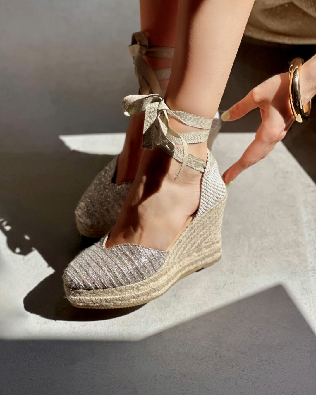 OF - Manebì heart-shaped wedge espadrilles lurex gold