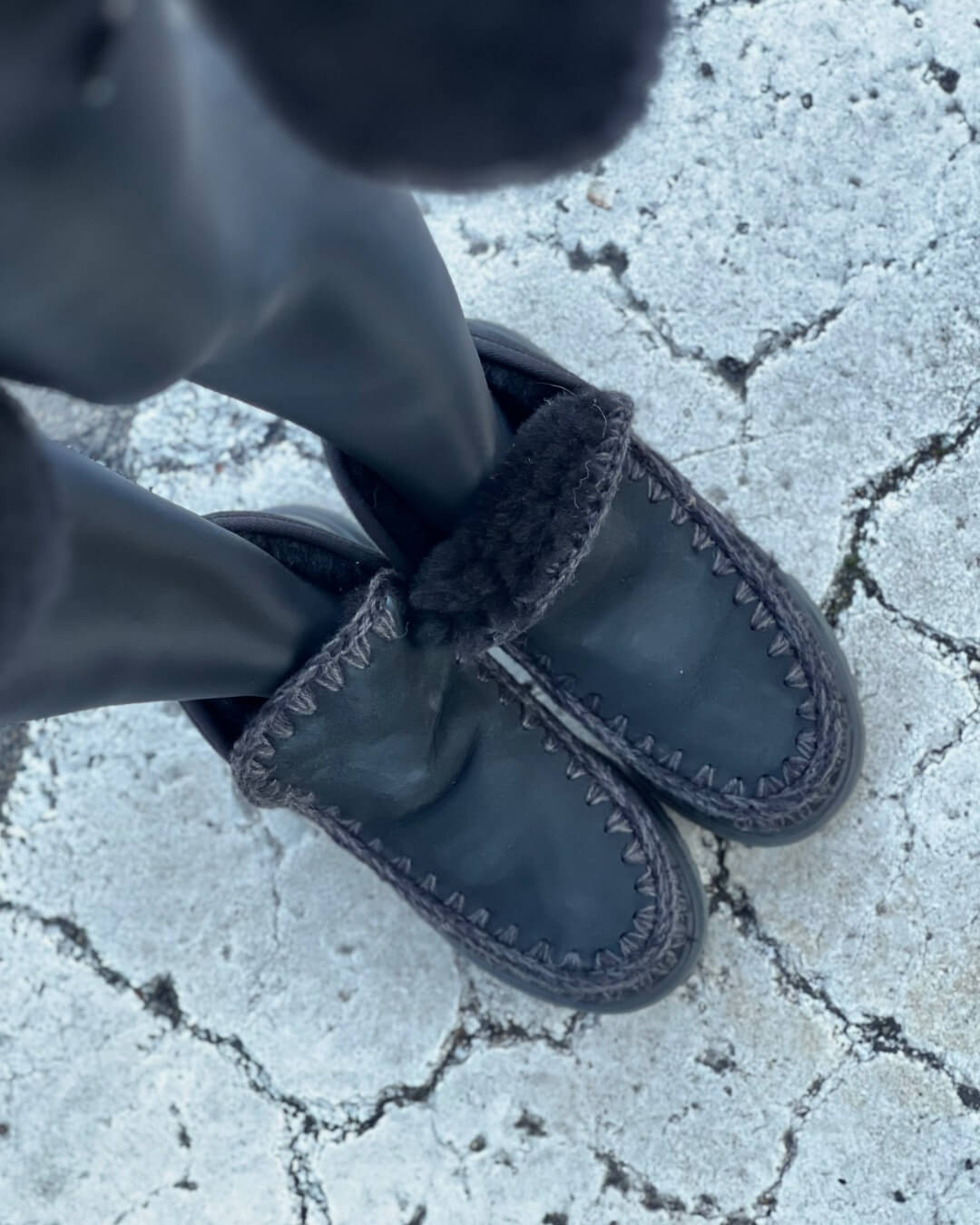 OF - Mou eskimo jogger glitter logo black