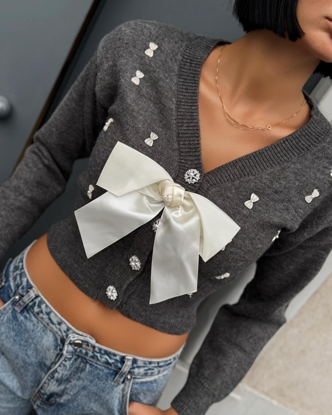 ODI ODI Cardigan Samassi grigio con fiocchi