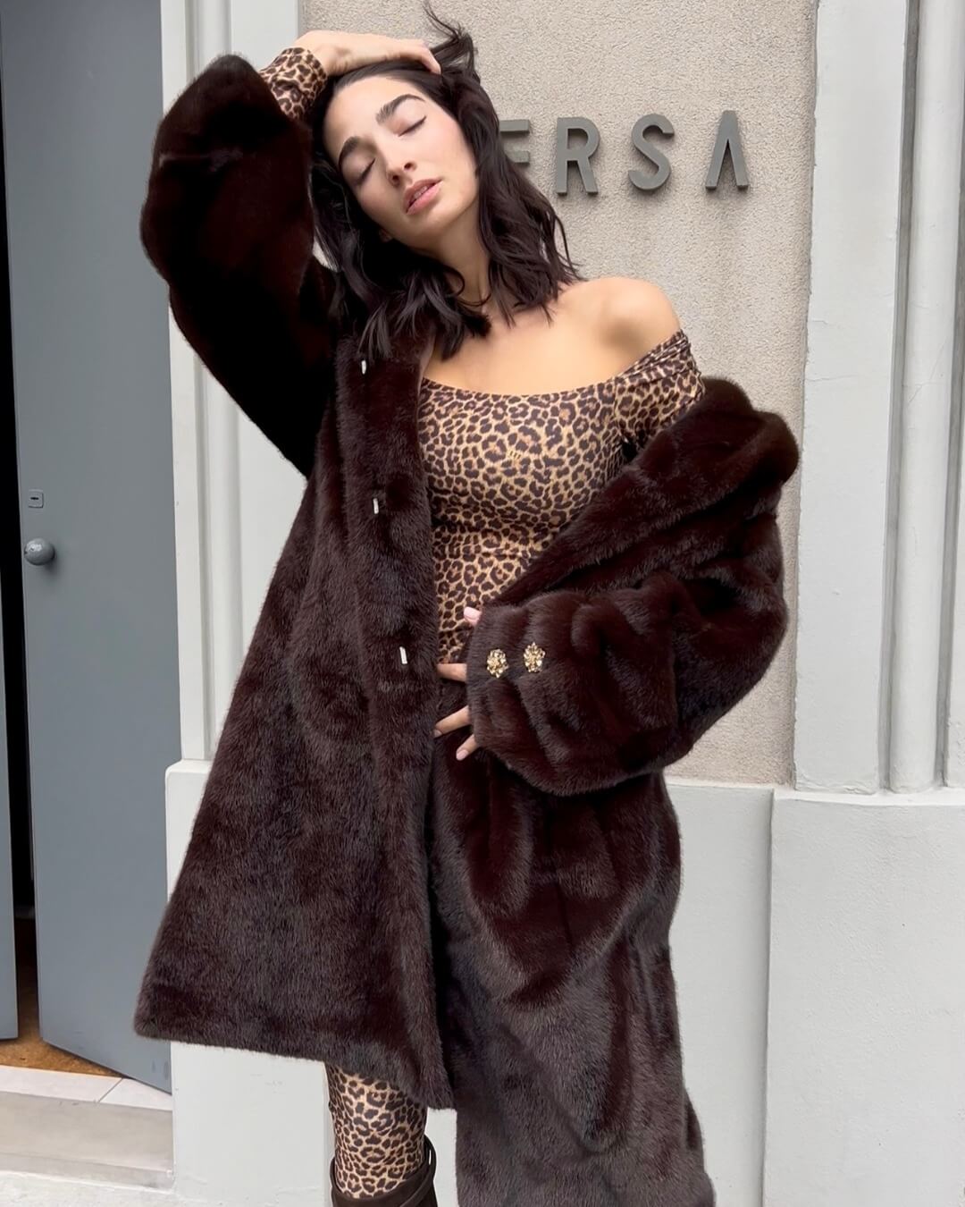 Ecopelliccia Corinne marrone con cappuccio