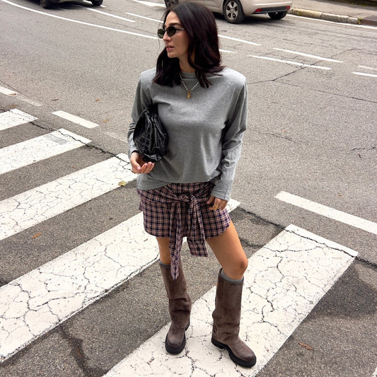 OF - T-shirt Melissa grigio con spalle imbottite