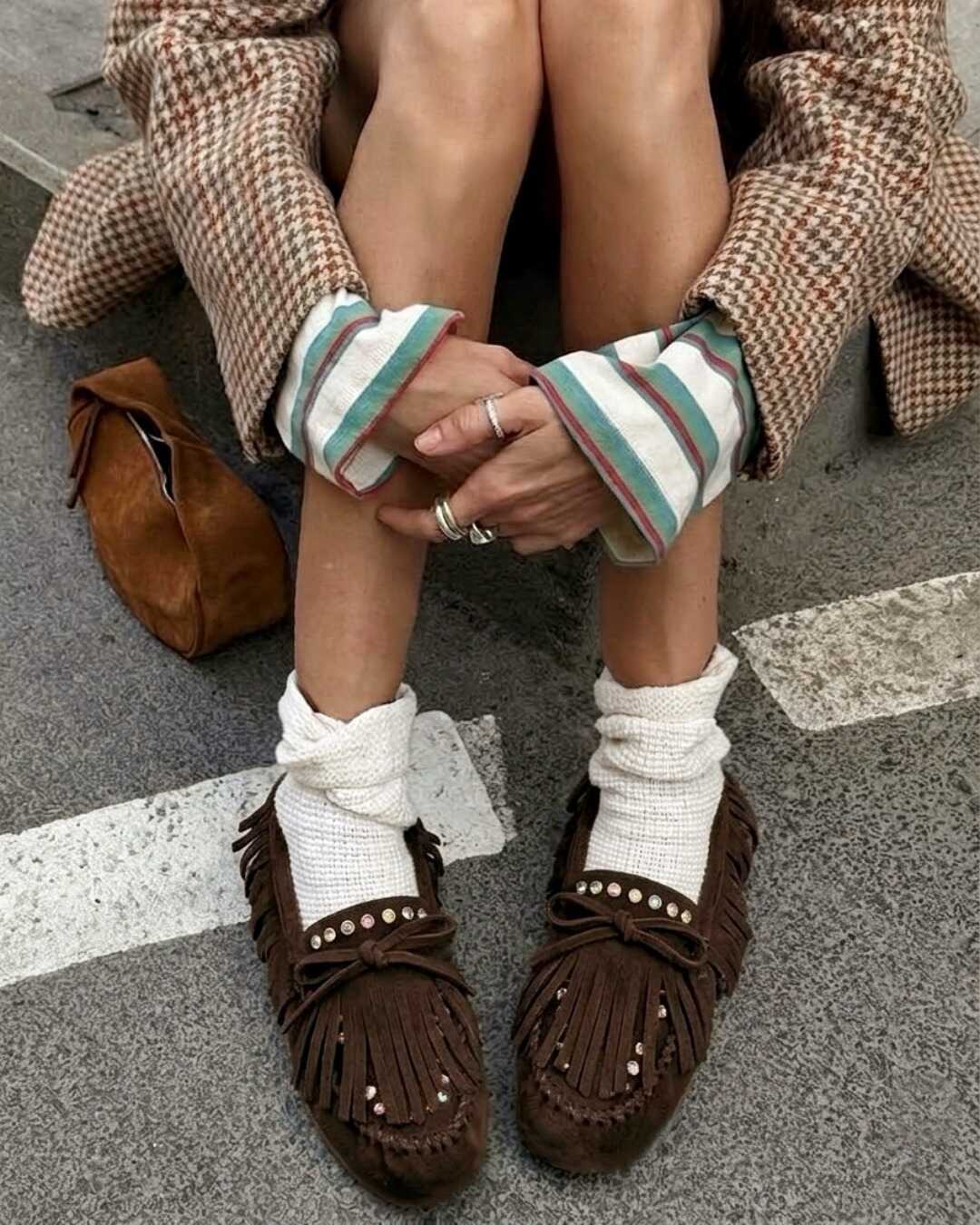 OF - Mocassino Millie camoscio testa di moro con borchie strass