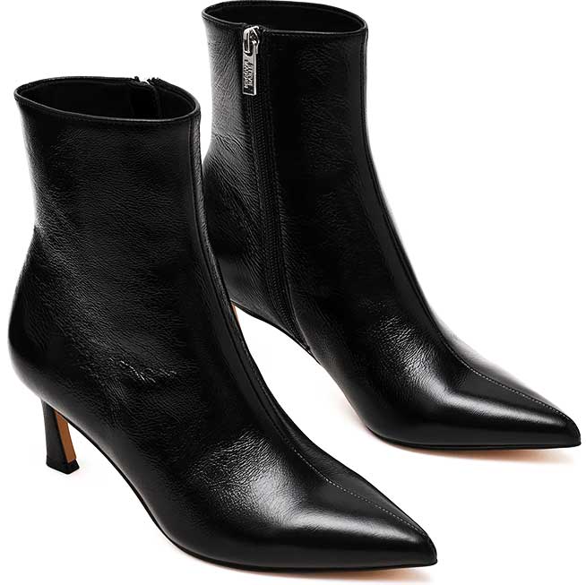 LM - Steve Madden Lulah black crinkle patent