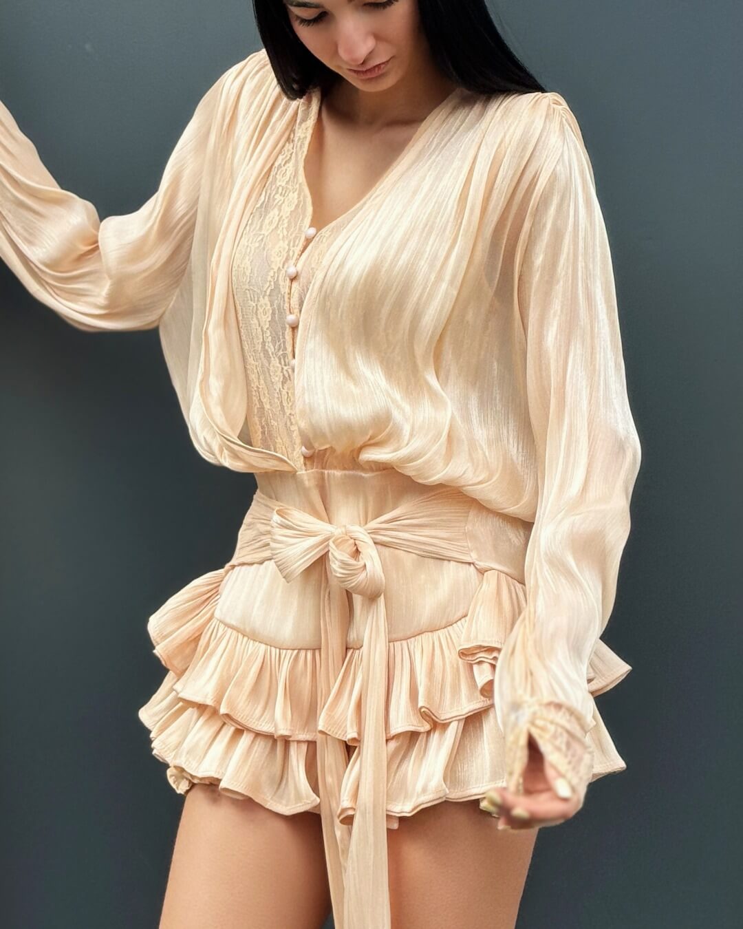 OF - Abito Miriam rouches beige con inserto pizzo