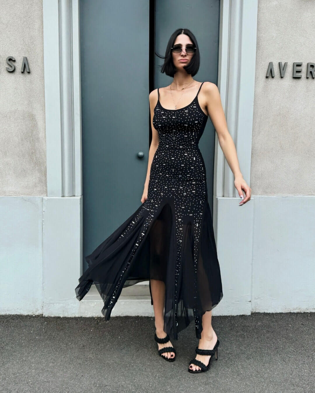 OF - Abito Sirren nero con pietre