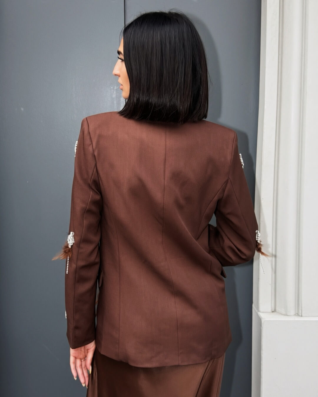 OF - Blazer Plume marrone con pietre e piume