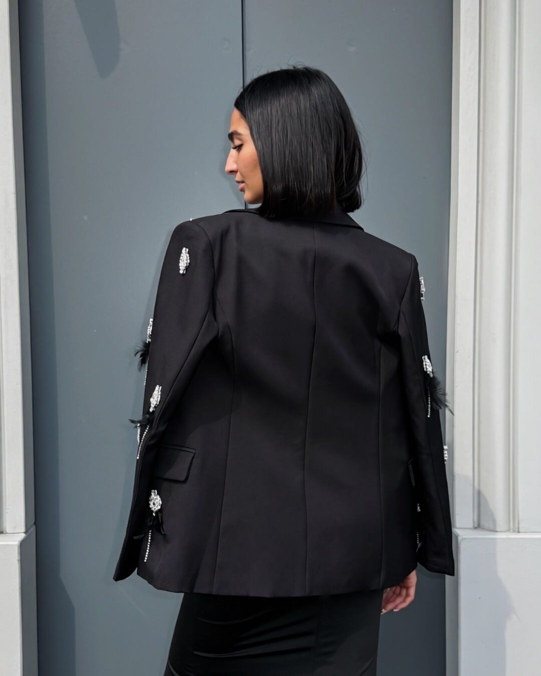 OF - Blazer Plume nero con pietre e piume