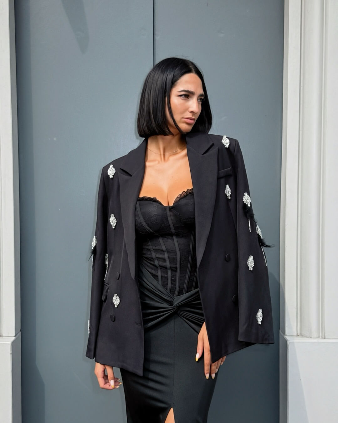 OF - Blazer Plume nero con pietre e piume