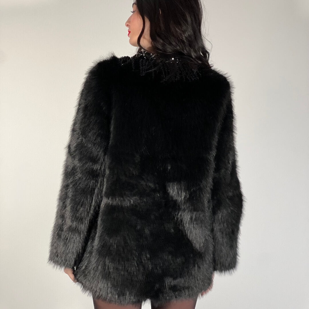 OF - Ecopelliccia Michelle nero con strass e pietre