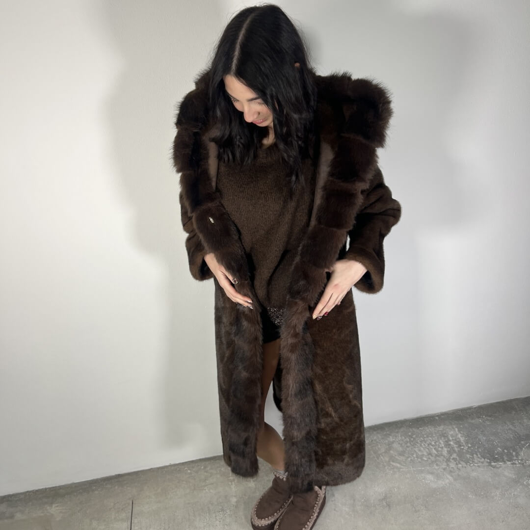 LM - Ecopelliccia Egon marrone