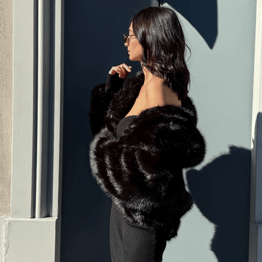 OF - Ecopelliccia Miriam nero con cappuccio