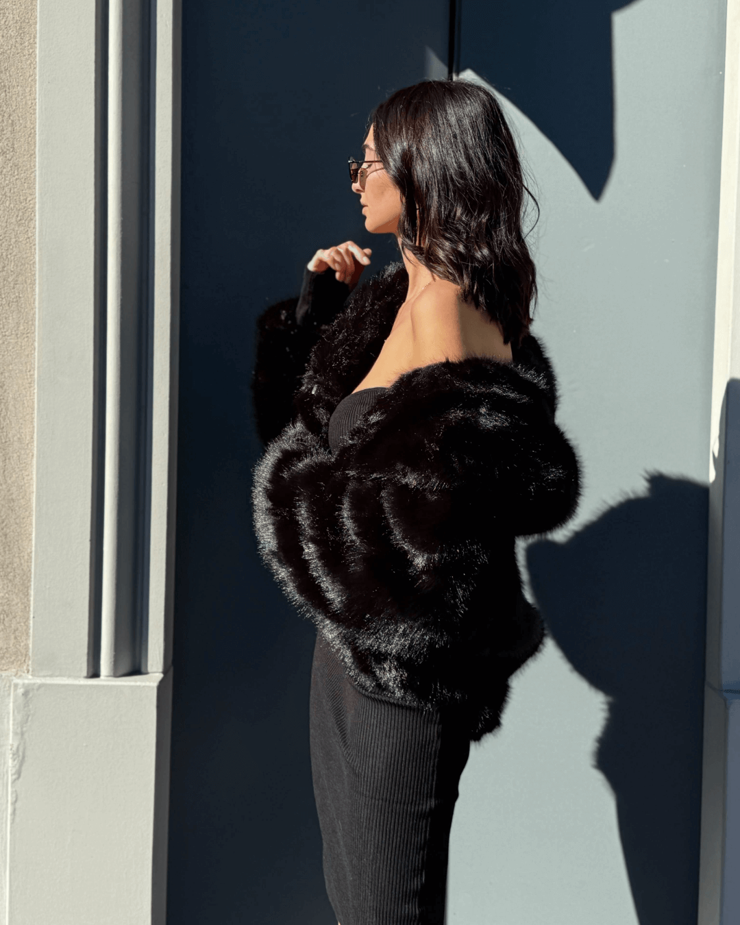 LM - Ecopelliccia Miriam nero con cappuccio