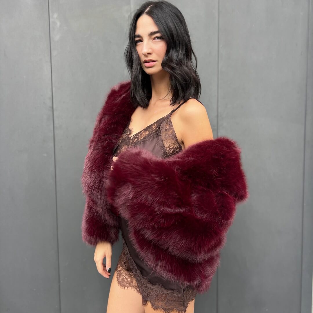 OF - Ecopelliccia Miriam bordeaux con cappuccio