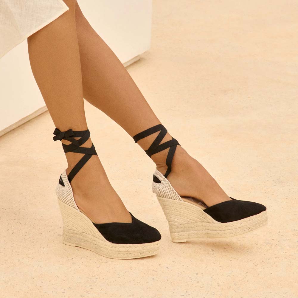 OF - Manebì heart shaped wedge espadrilles black