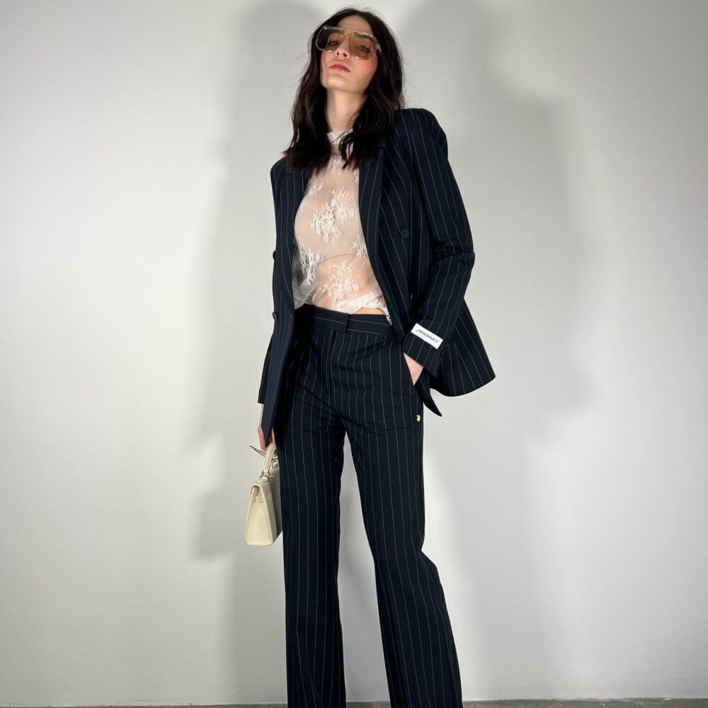 LM - Hinnominate Giacca gessata doppiopetto con spalline blu