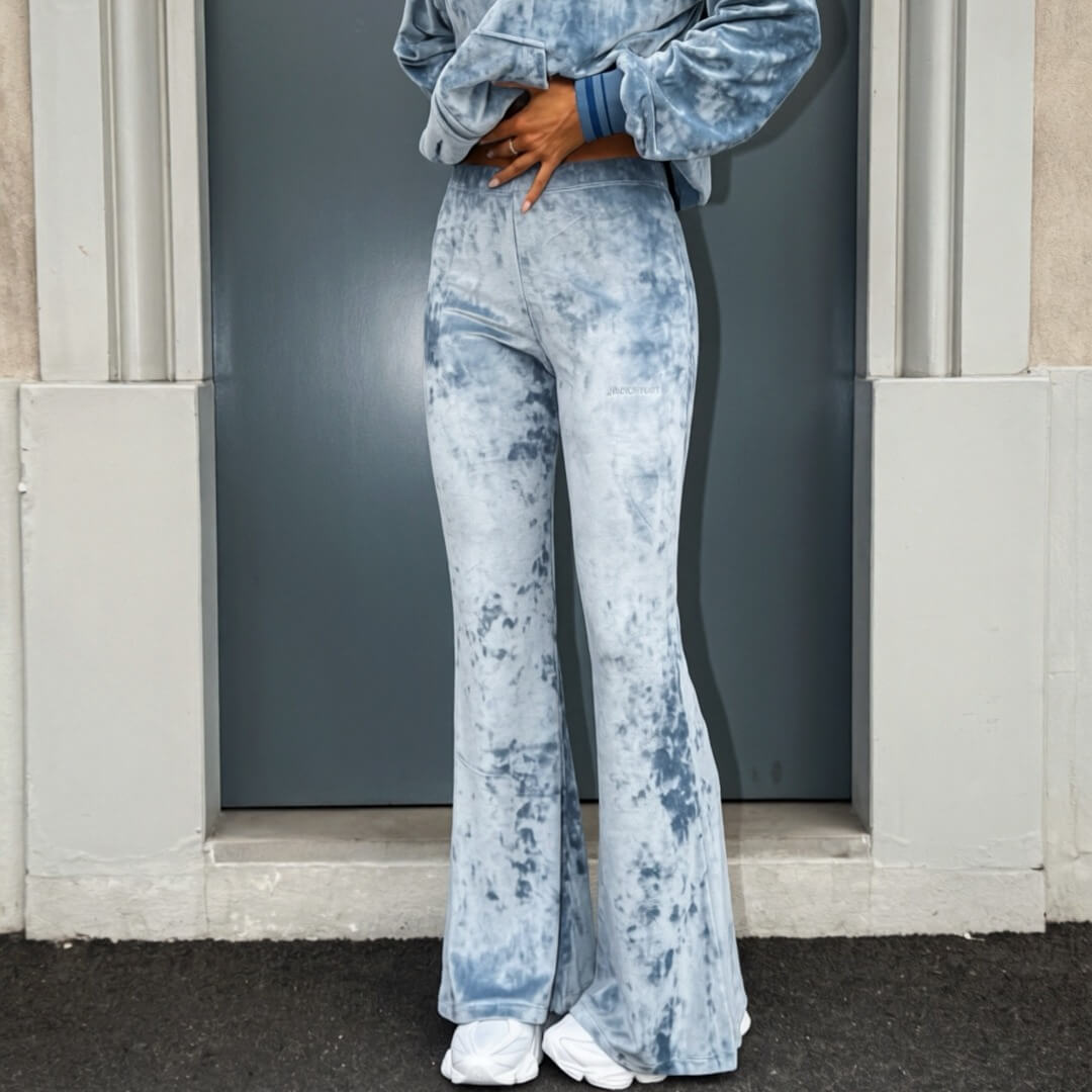 LM - Hinnominate Pantalone flare ciniglia celeste