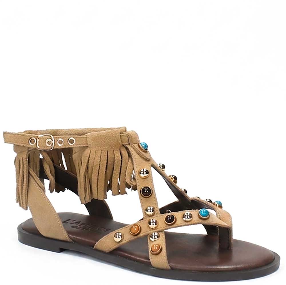 LM - Sandalo basso Lea beige con borchie