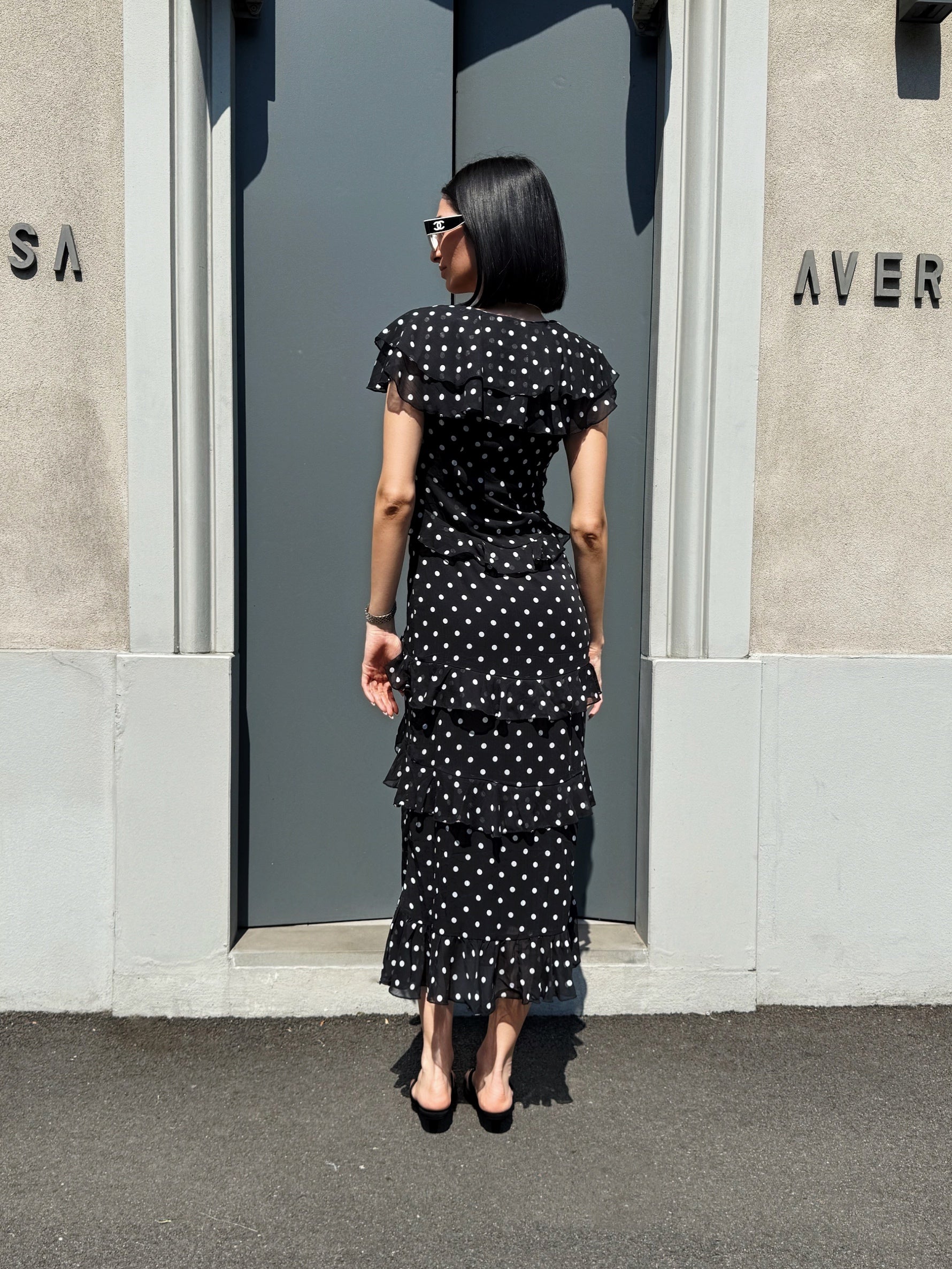 LM - Abito Botero nero con pois