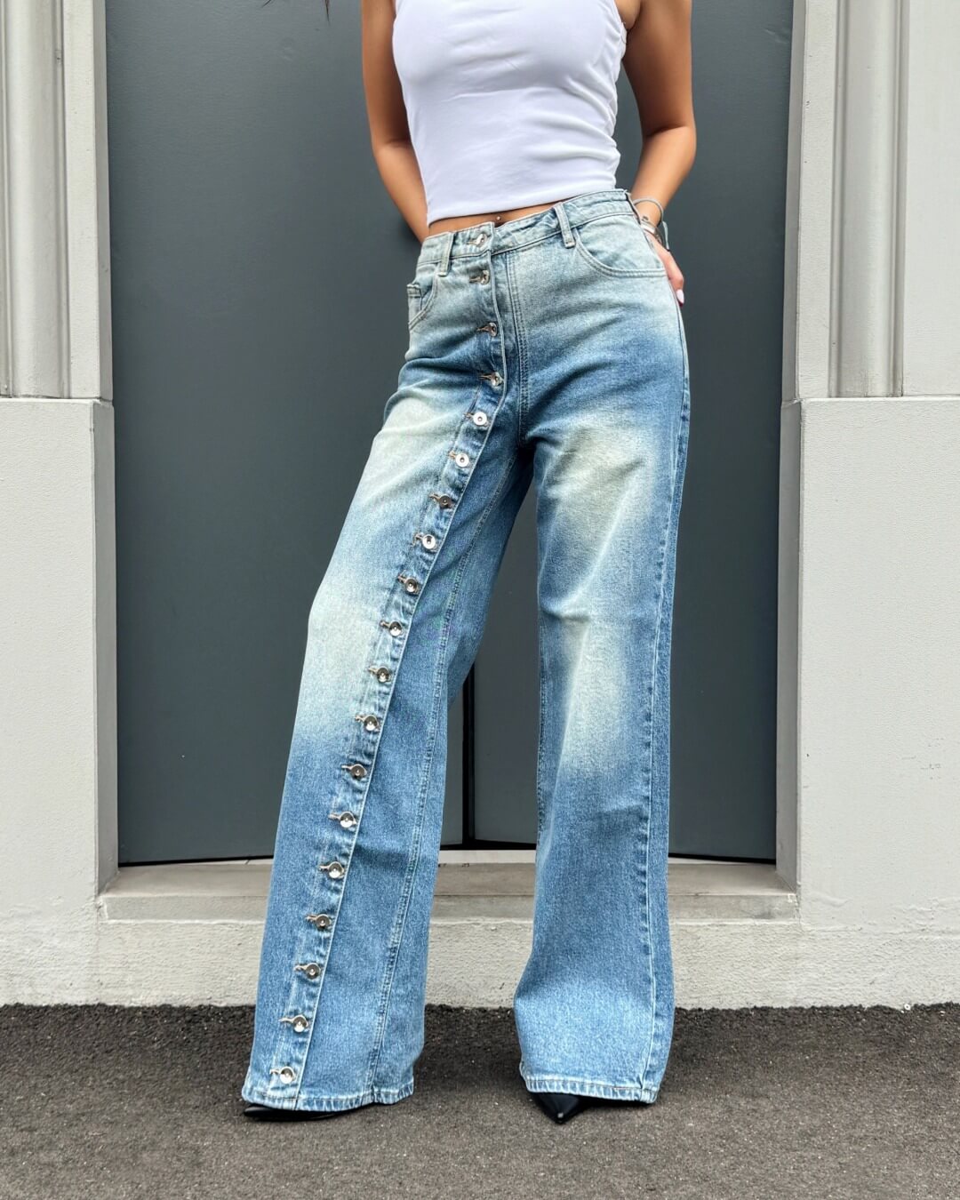 OF - Jeans Ciara con bottoni