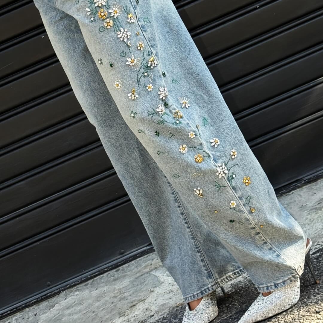 LM - Jeans Flores de Madrid con pietre