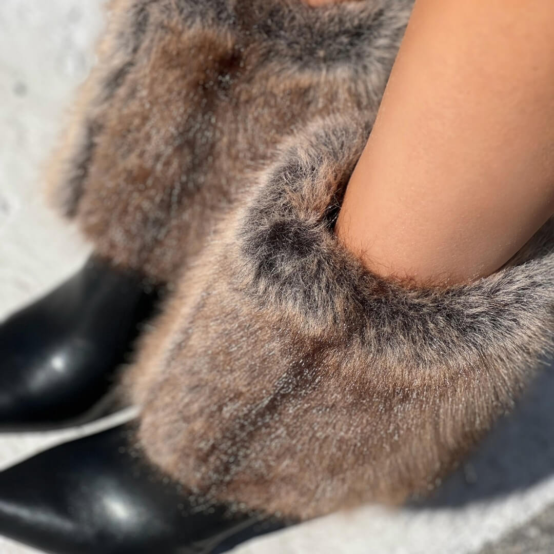 OF - Jeffrey Campbell Hirsute black