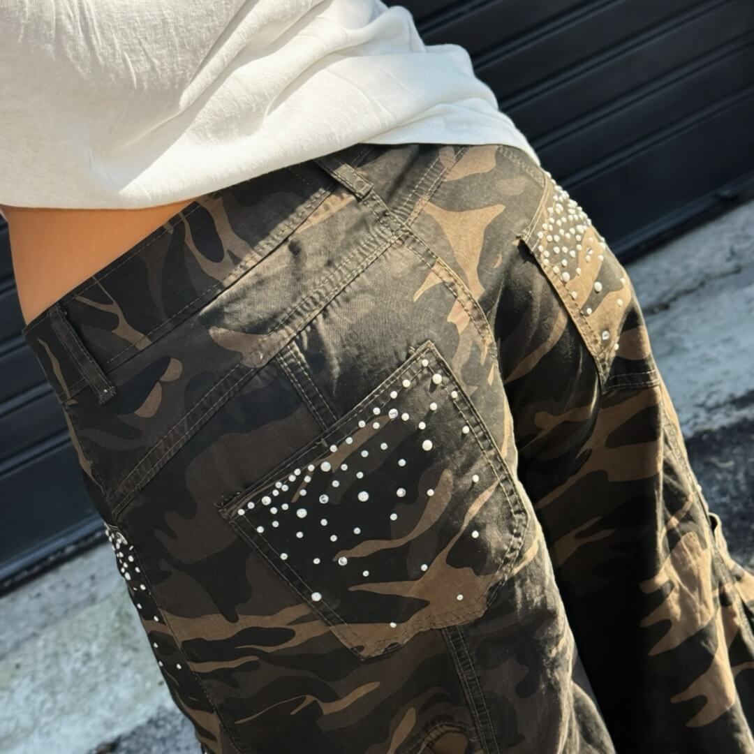OF - Jorts Yuki mimetico con strass e perle