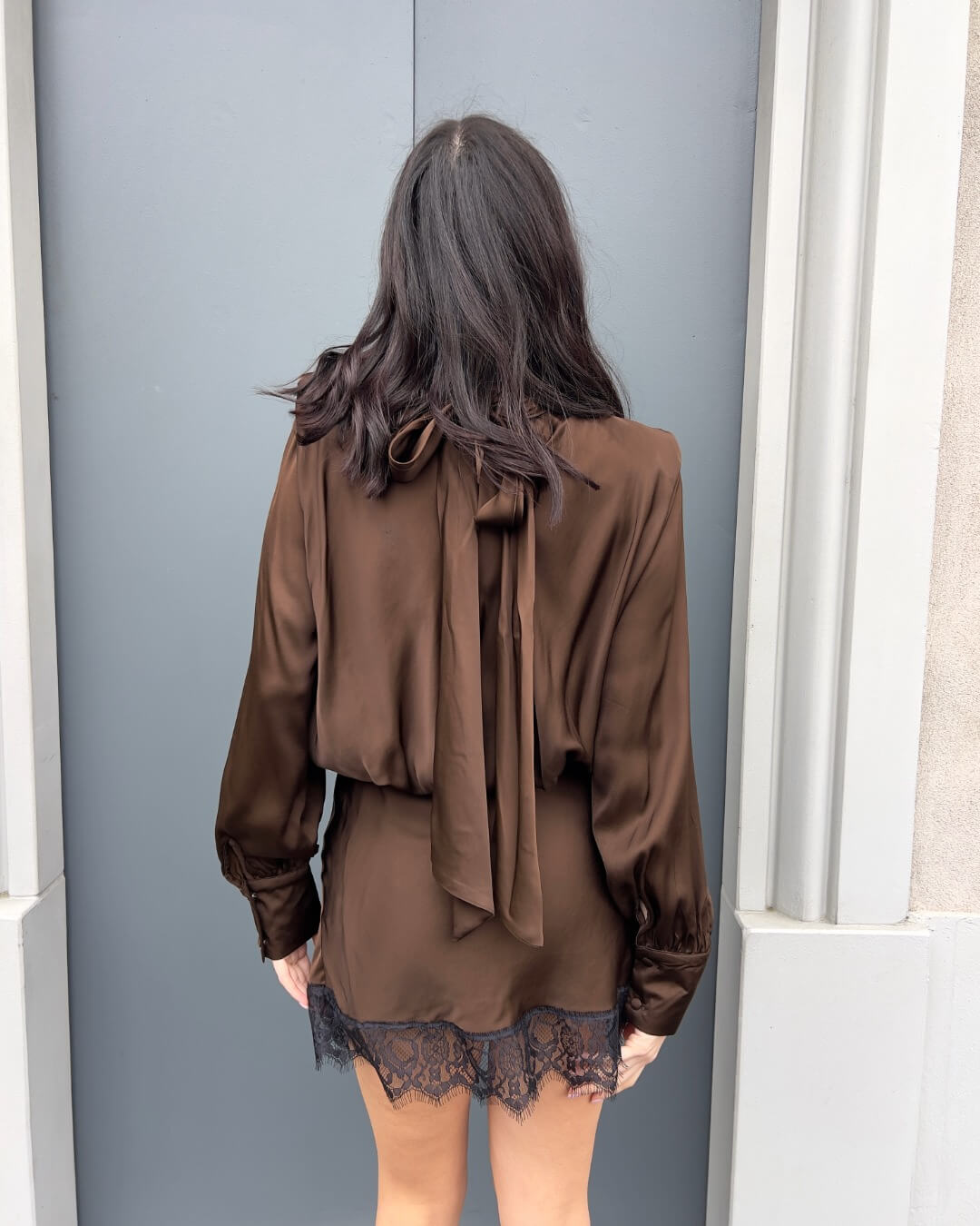 OF - LUMINA Abito Koko marrone con inserti in pizzo