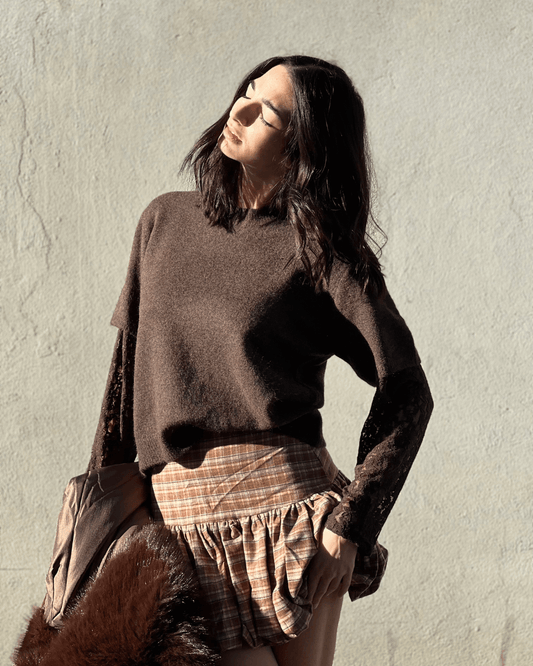 OF - Maglione Ully marrone con maniche in pizzo