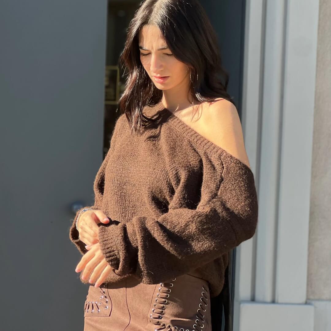 OF - Maglione Coco marrone con fiocco nero