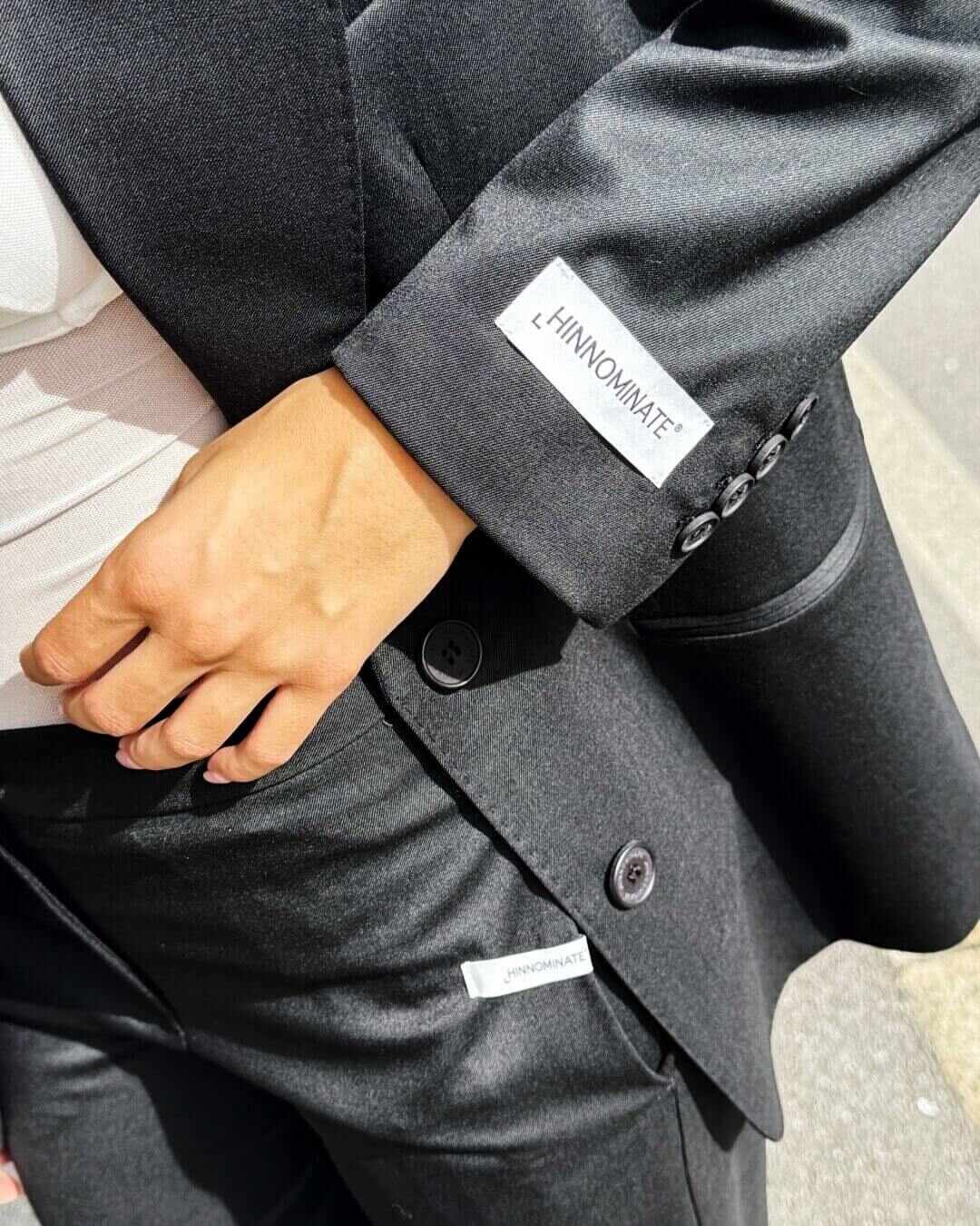 OF - Hinnominate Pantalone flare in frescolana nero