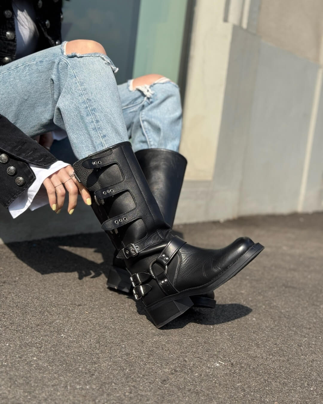 Biker Dua nero con fibbie