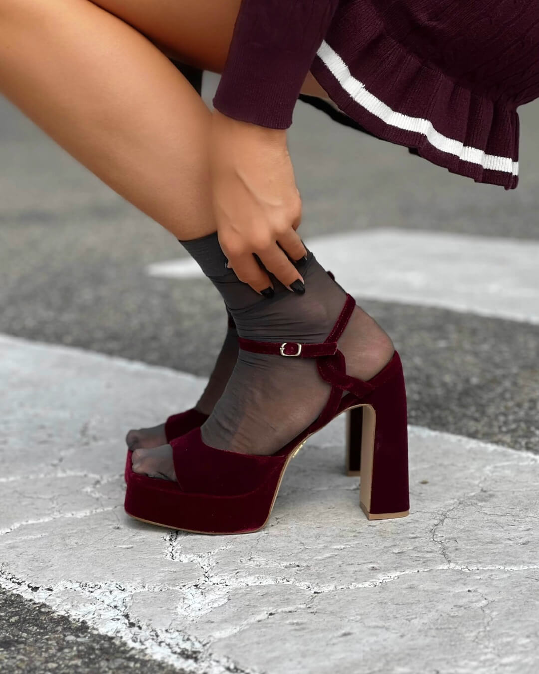 Steve Madden Miliana burgundy velvet