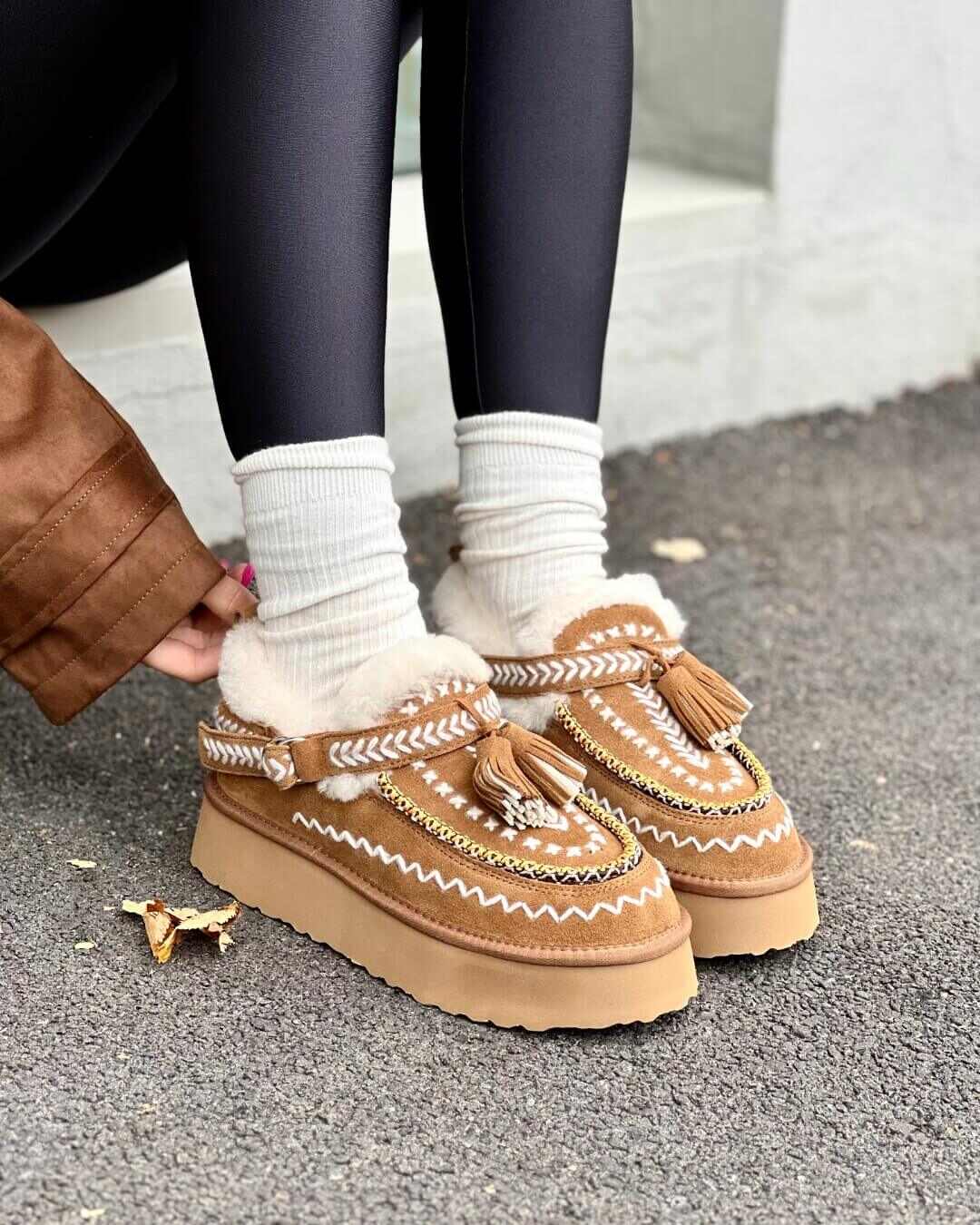 NAN-KU Sabot Clary platform camel con laccio