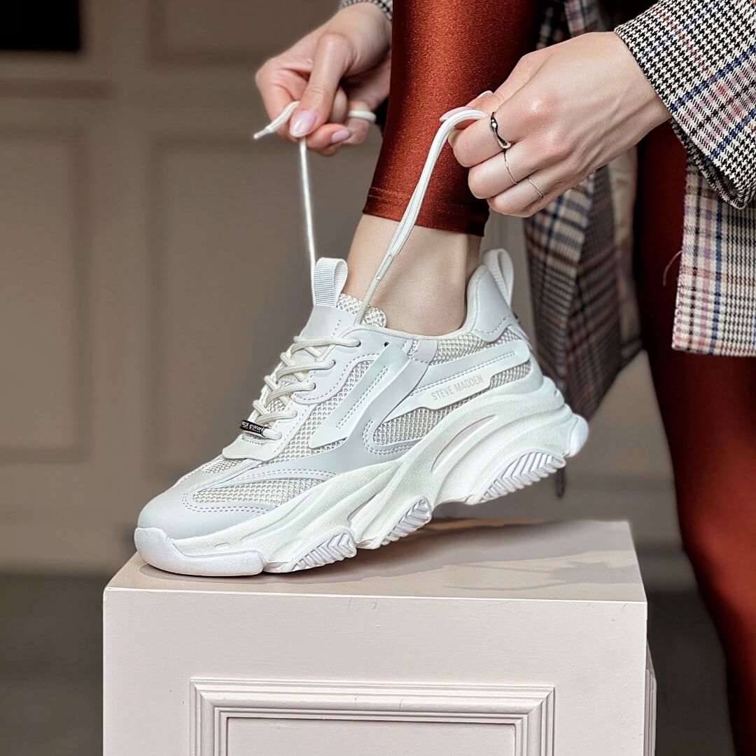 OF - Steve Madden Possession-e silver coin