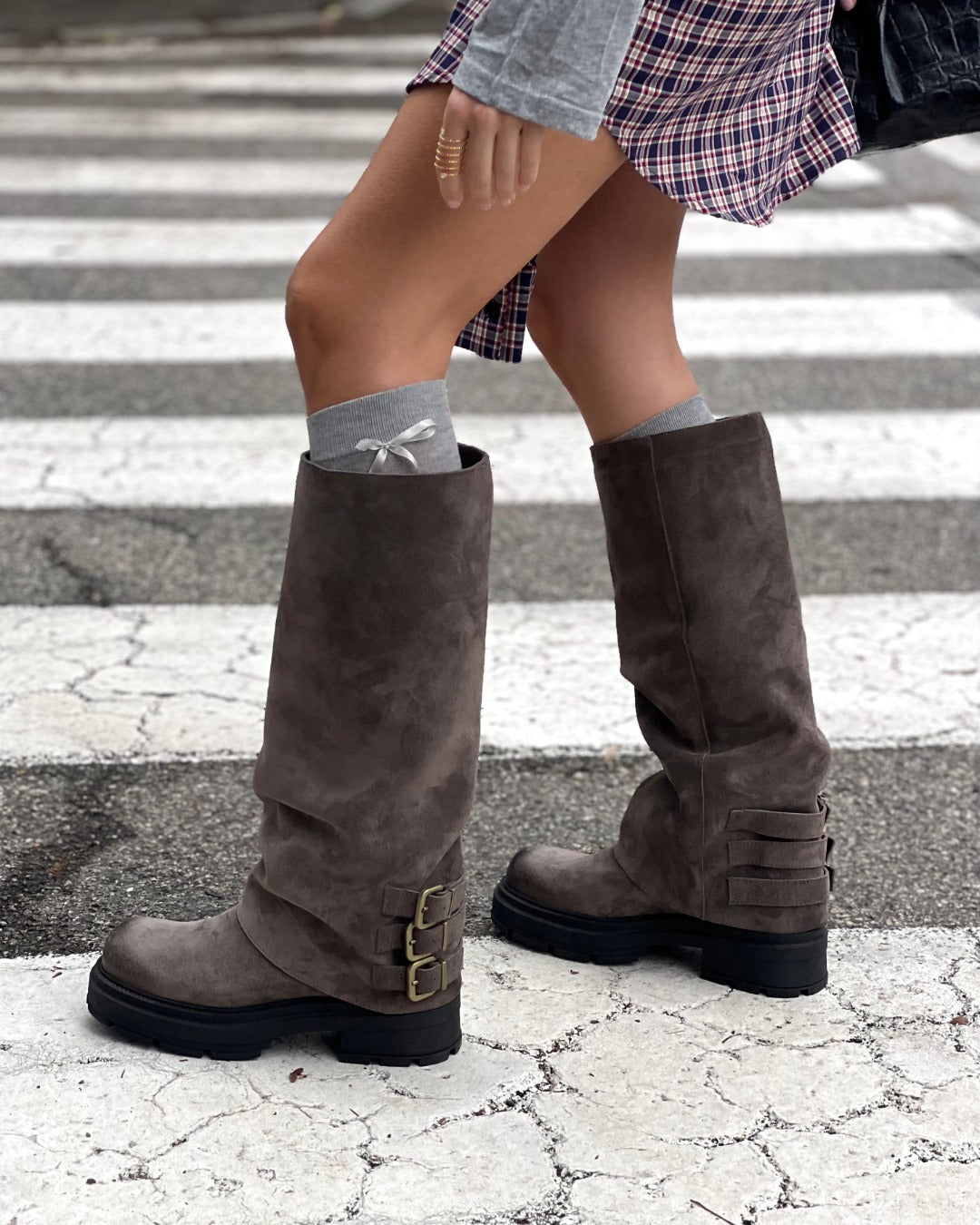 OF - Stivale Ice suede grigio con fibbie