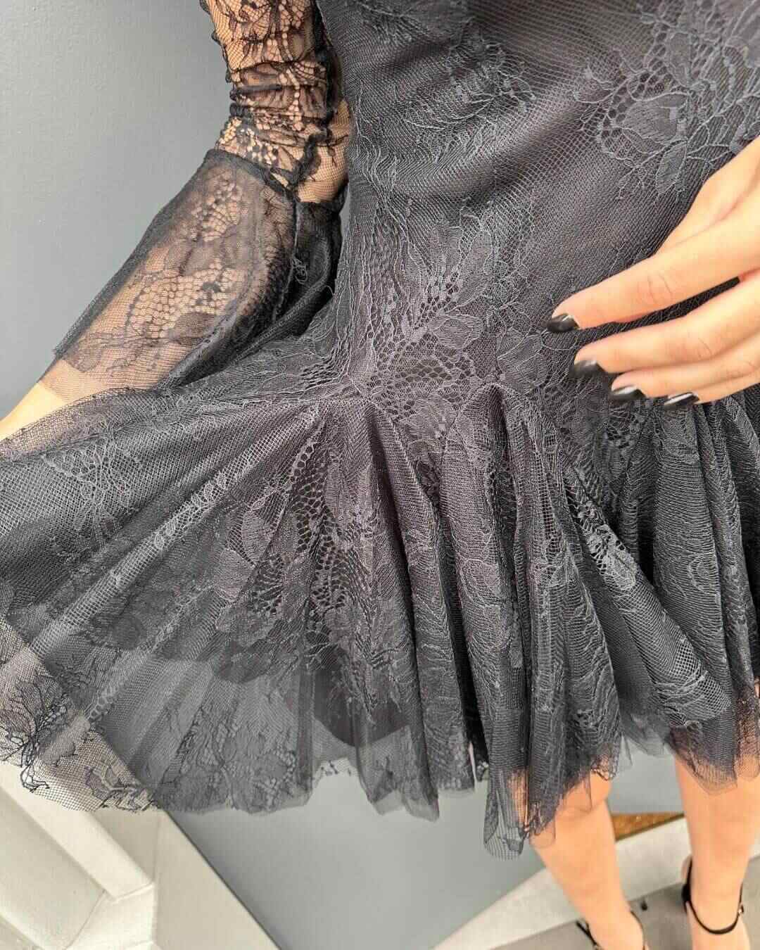 OF - Abito Stefany nero pizzo con rouches