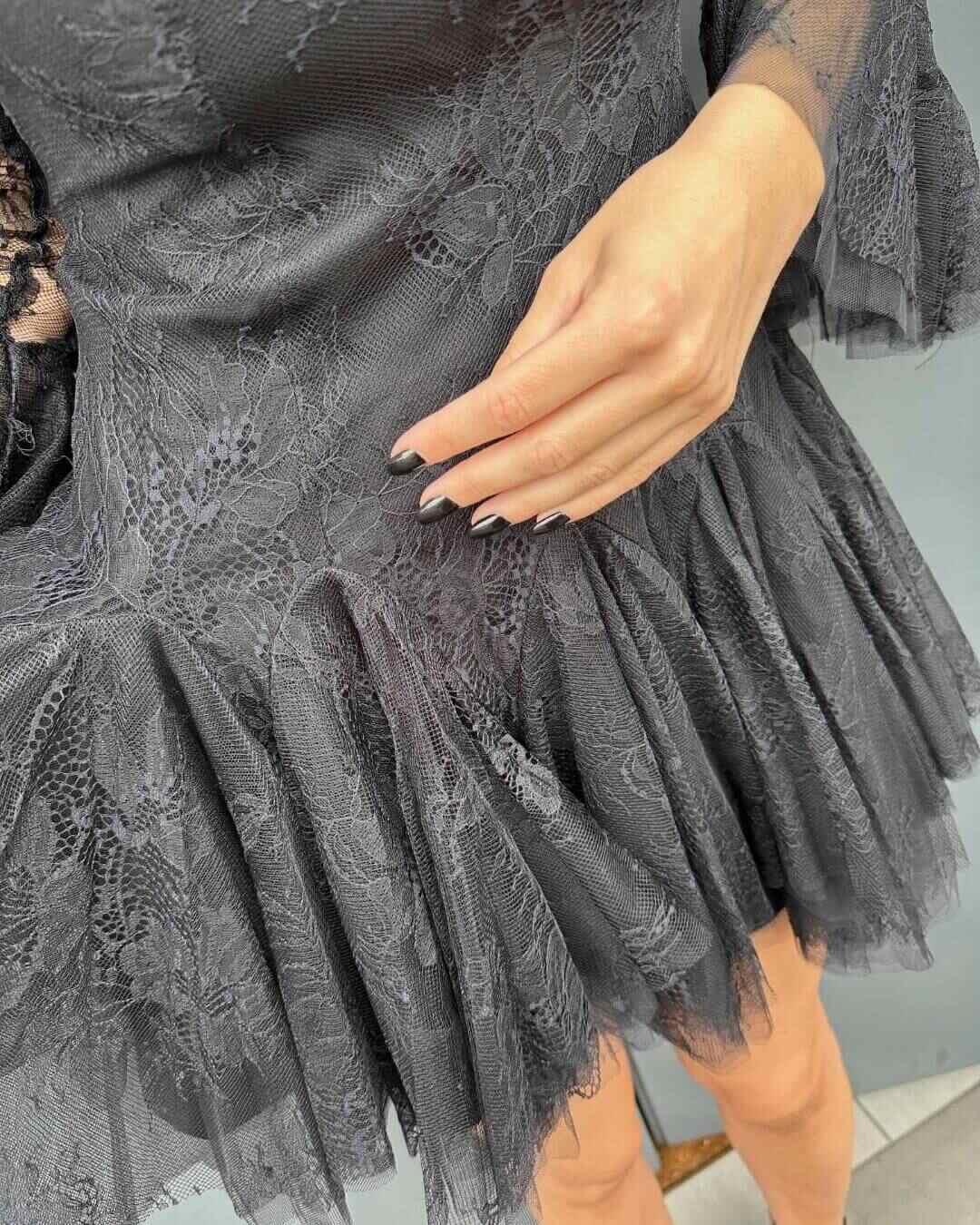 OF - Abito Stefany nero pizzo con rouches