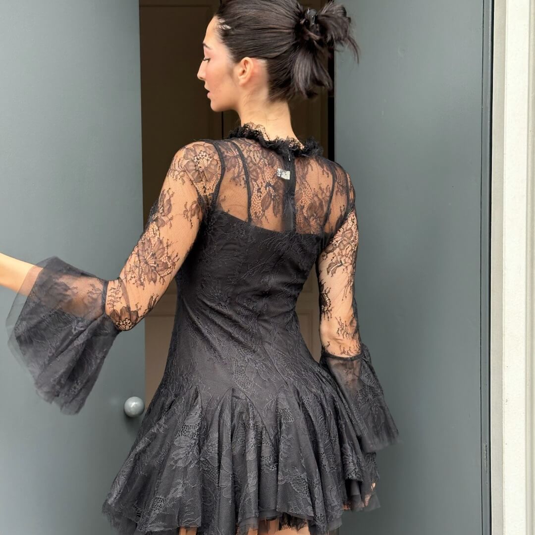 OF - Abito Stefany nero pizzo con rouches