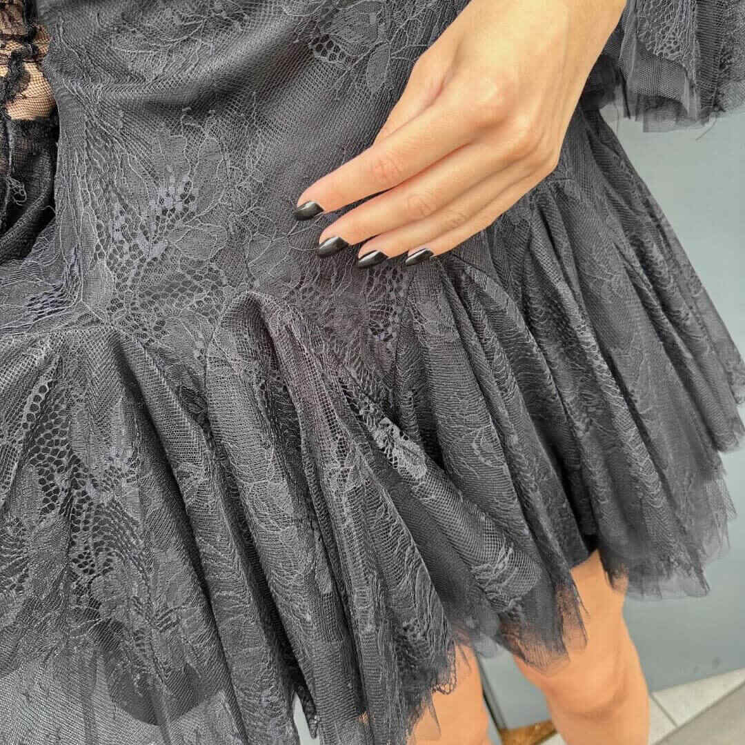 OF - Abito Stefany nero pizzo con rouches