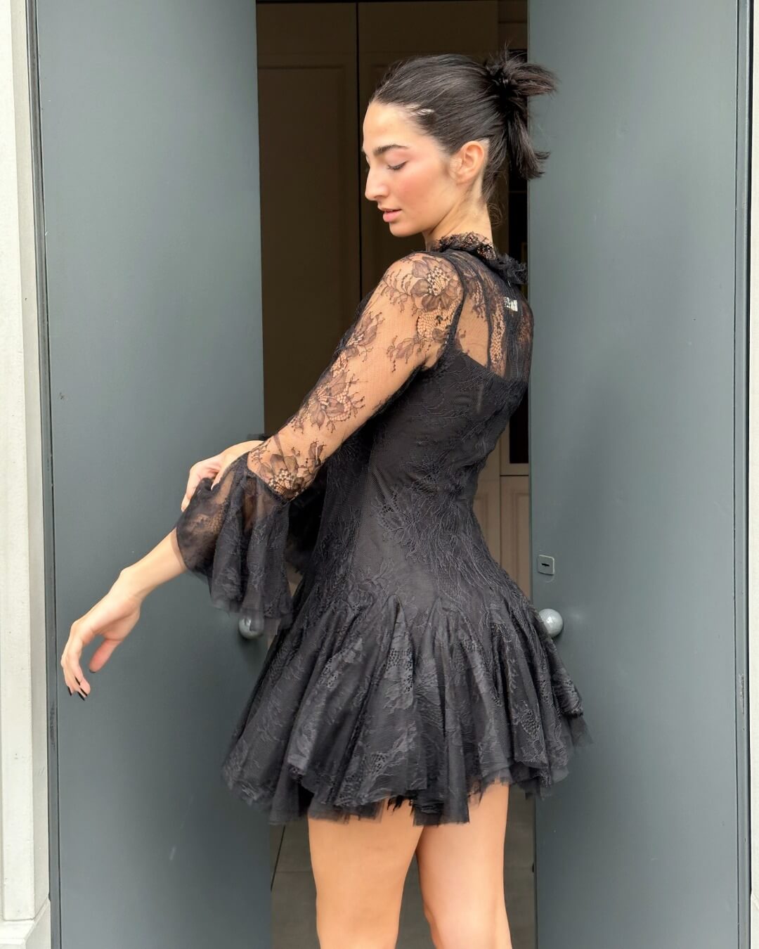 OF - Abito Stefany nero pizzo con rouches