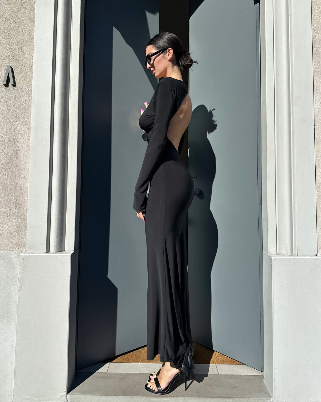 OF - Abito Tea nero schiena nuda