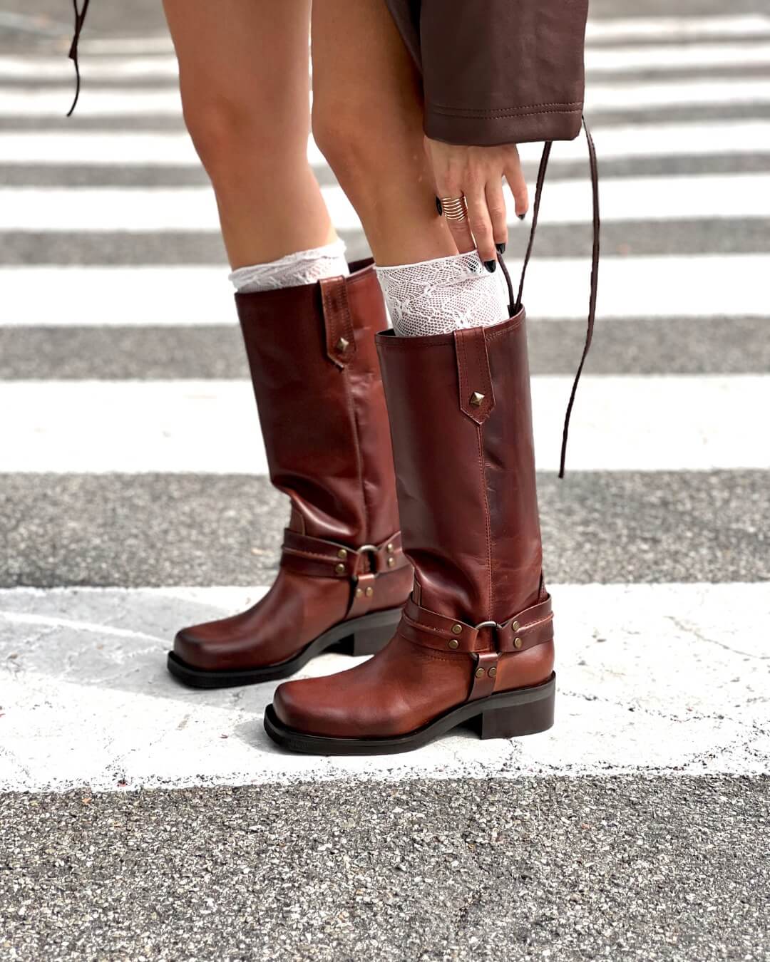 OF - Biker Ryan marrone con dettagli bronzo