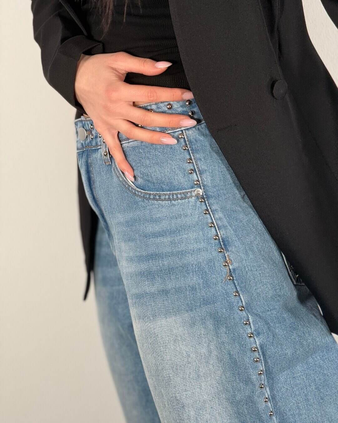 OF - Jeans Luke con borchie