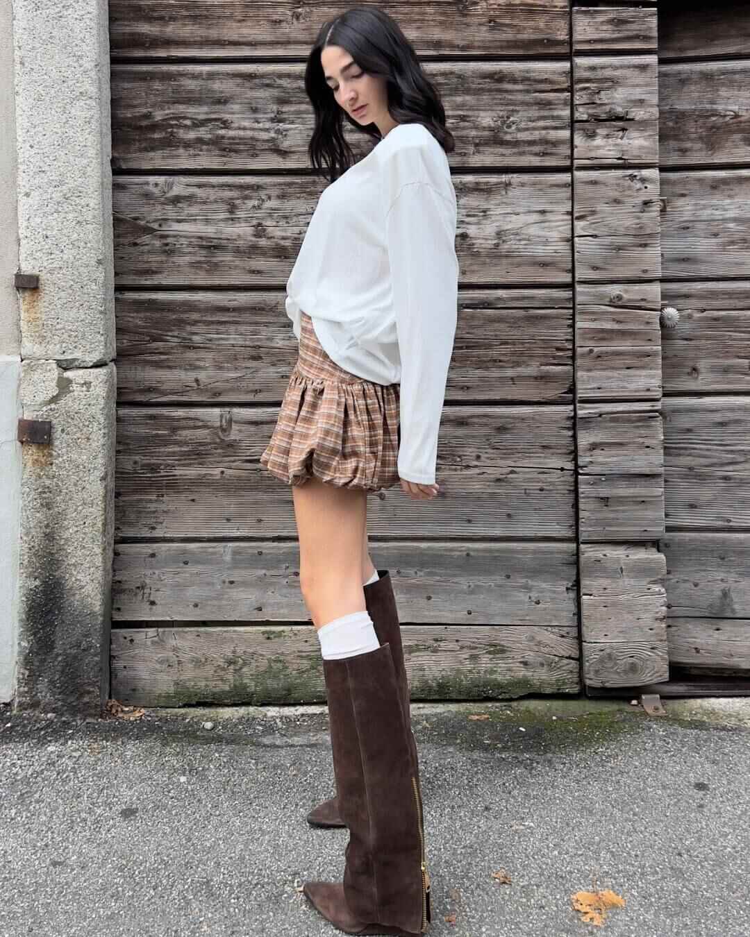 OF - T-shirt Melissa bianco con spalle imbottite