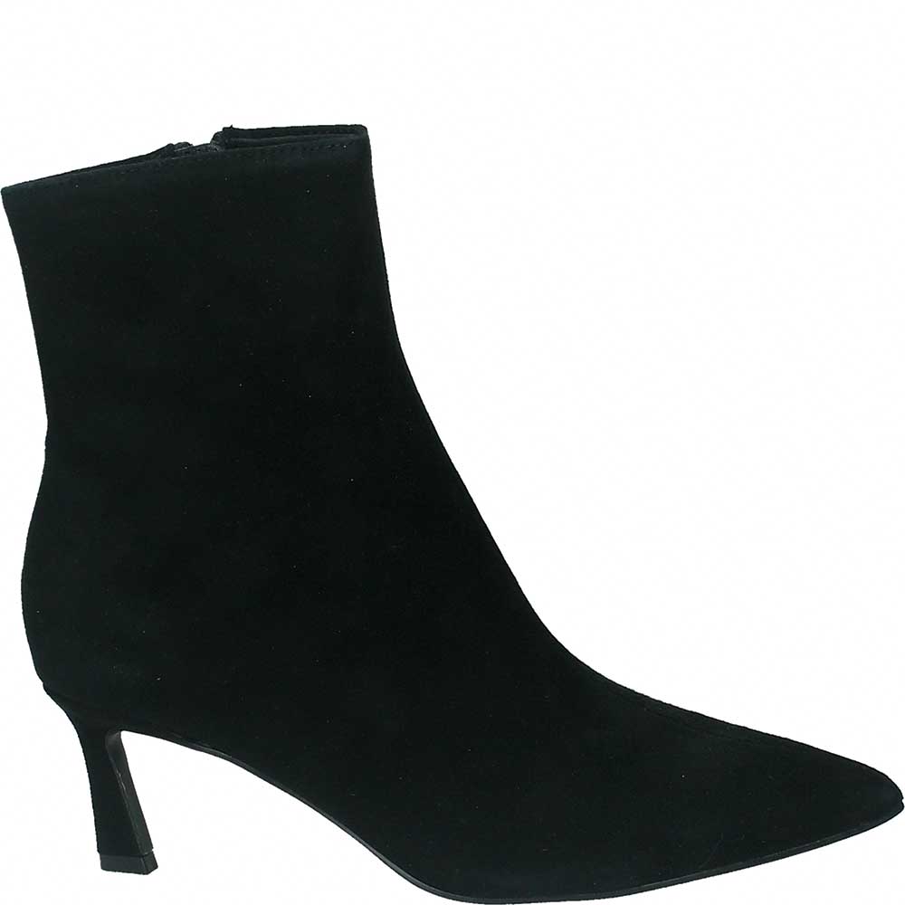 LM - Steve Madden Lulah black suede